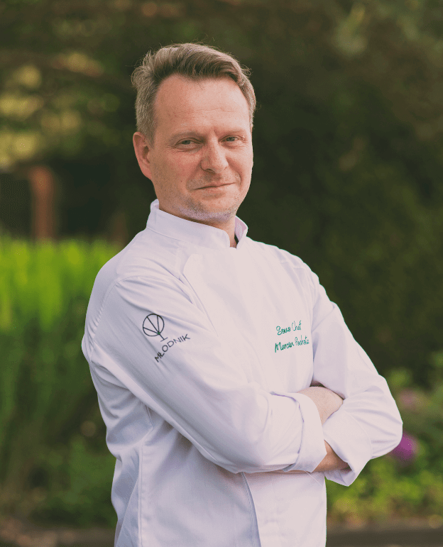 Szef kuchni Marcin Piechota w Restauracji Młodnik